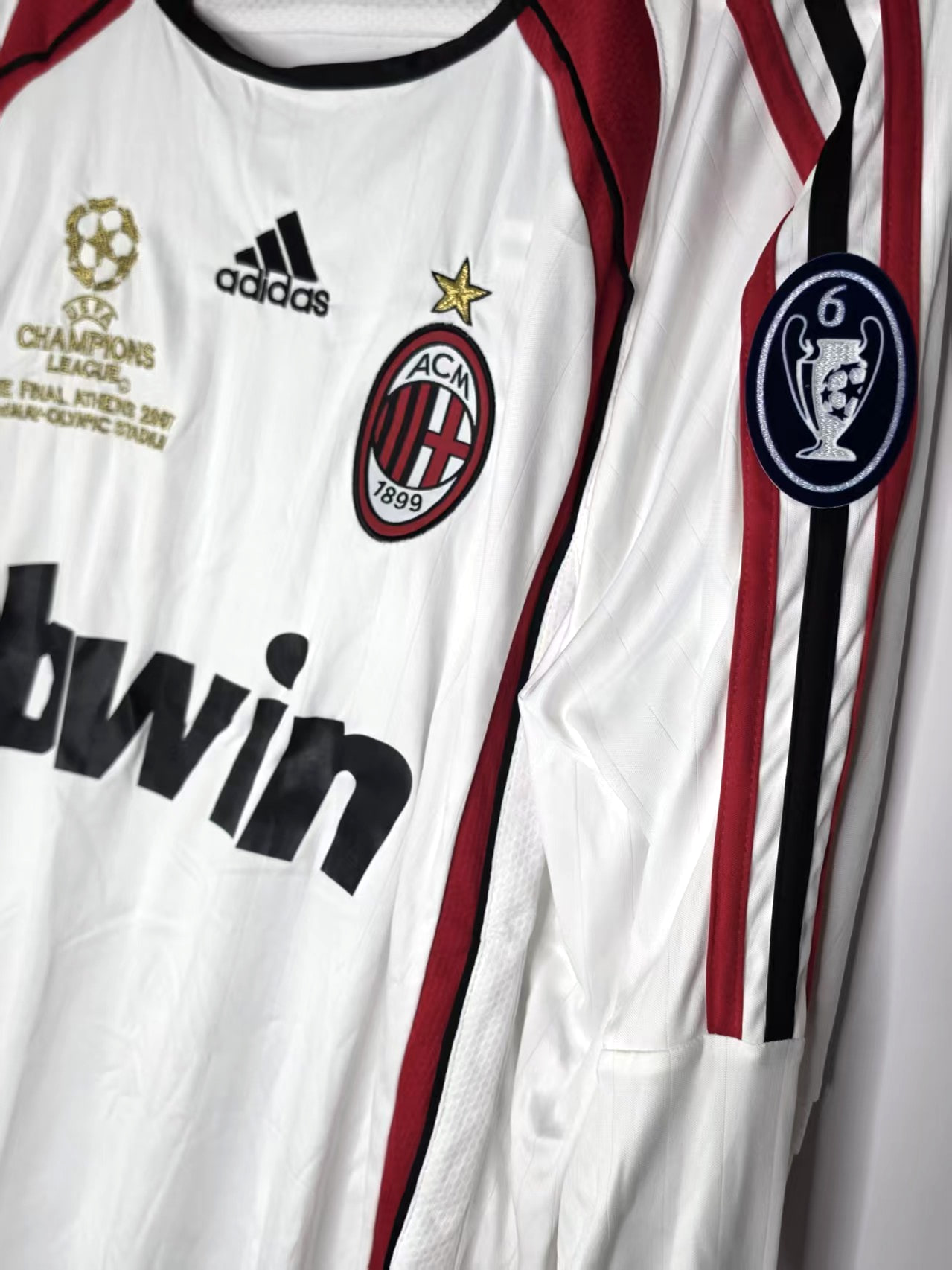 AC Milan 2007-Inspired Kaká 22 Long-Sleeve European Away Retro Jersey