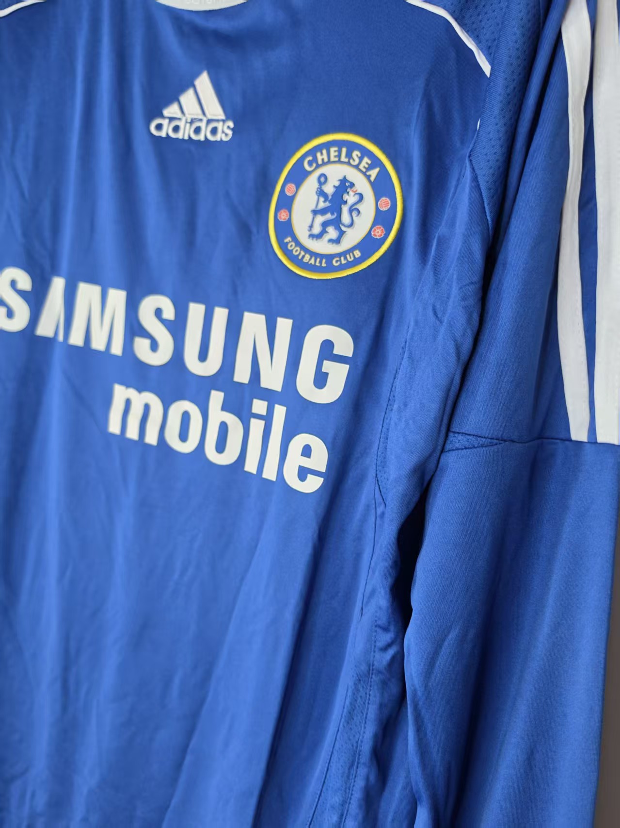 Chelsea 2010-Inspired Long-Sleeve Home Shirt