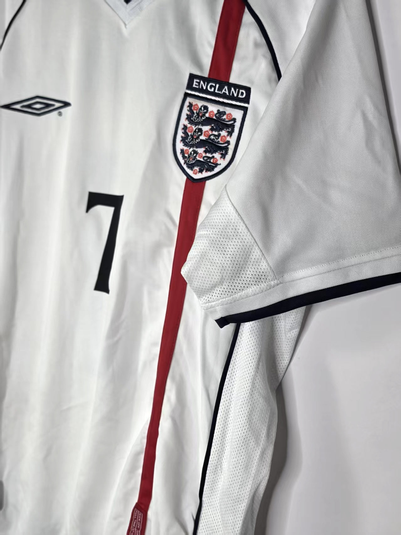England 2002/03-Inspired Beckham 7 Home Retro Jersey