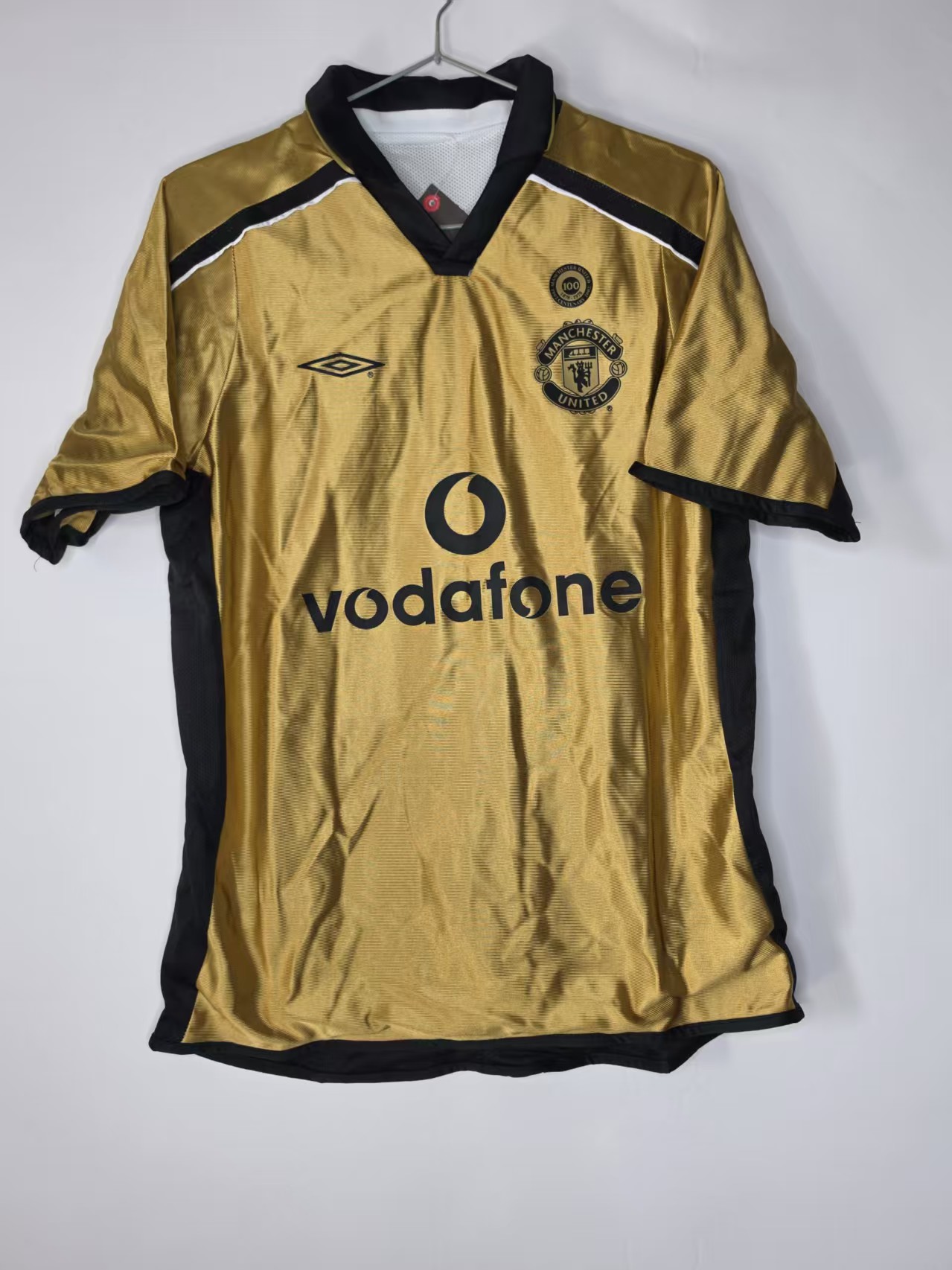 Manchester United 2002 Centenary-Inspired Reversible Shirt gold front view