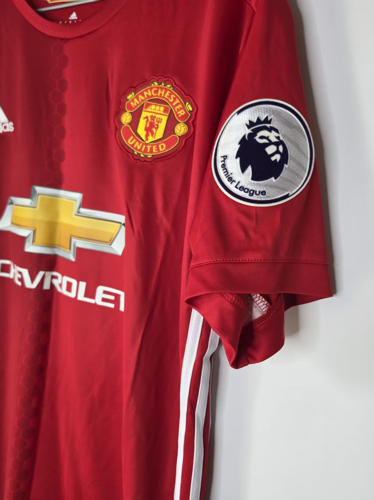 Manchester United 2017-Inspired Home Shirt – Ibrahimović 9