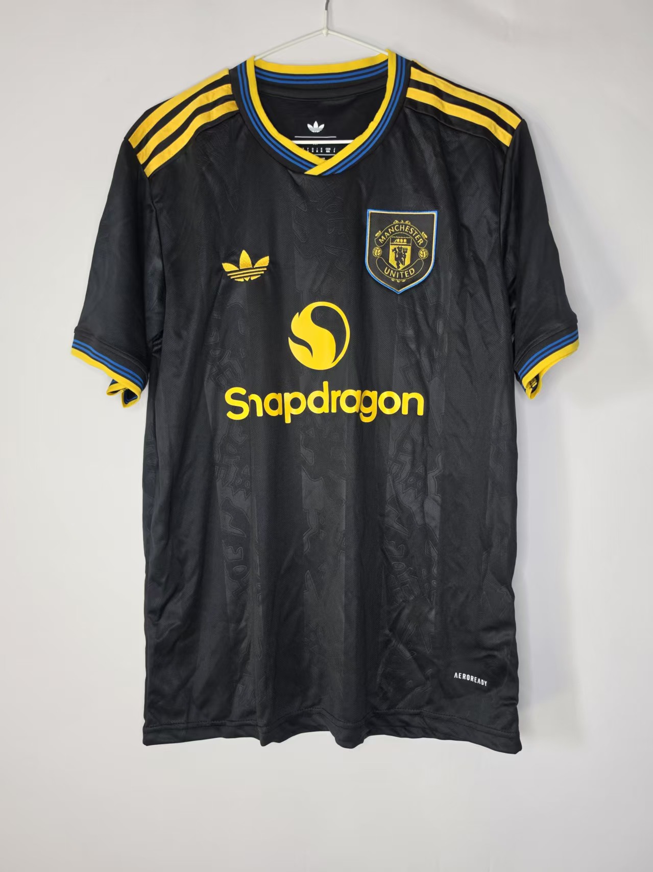 Manchester United 2025 Third-Inspired Retro Shirt