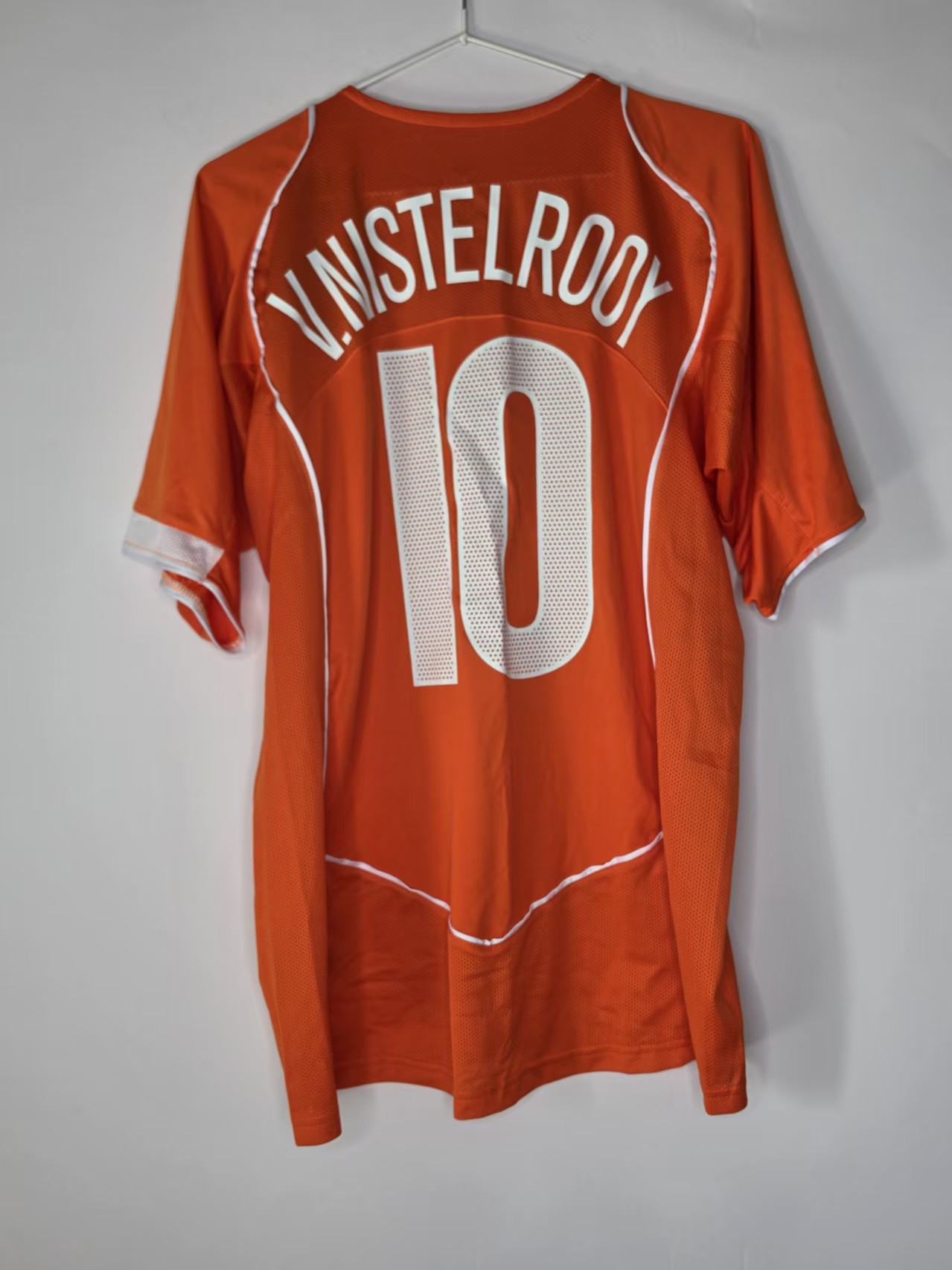 Netherlands 2006-Inspired Home Shirt – Van Nistelrooy 10 back view
