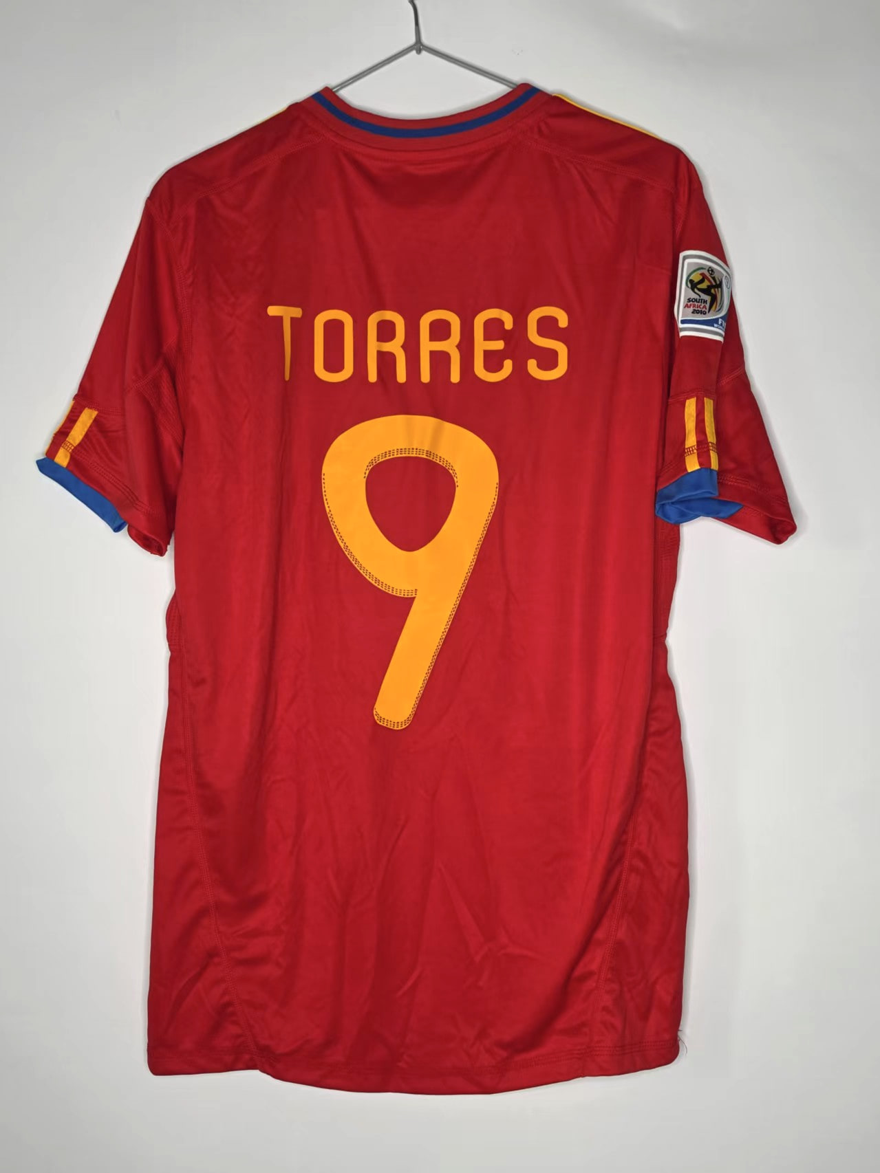 Spain 2010-Inspired Torres 9 Home Retro Jersey back view